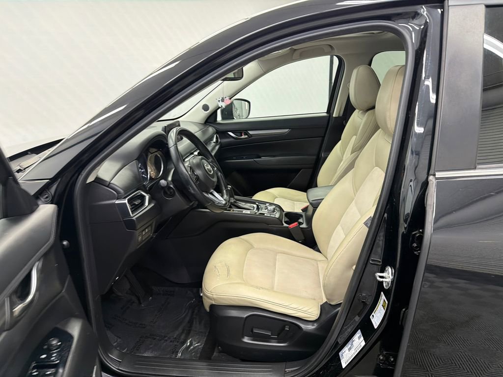 Used 2018 MAZDA CX-5 Touring w/ Preferred Equipment Package AWD/4WD image 9