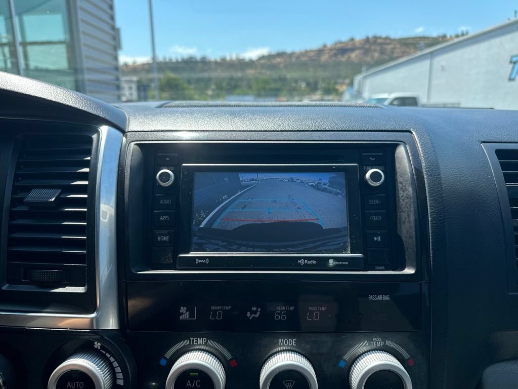 Used 2019 Toyota Sequoia SR5 AWD/4WD image 21