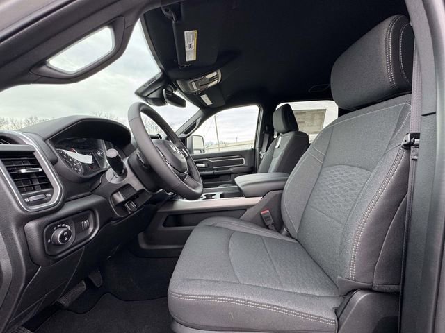 New 2026 RAM 2500 Big Horn AWD/4WD image 18