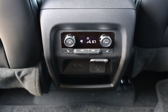 New 2026 Buick Enclave Avenir image 30