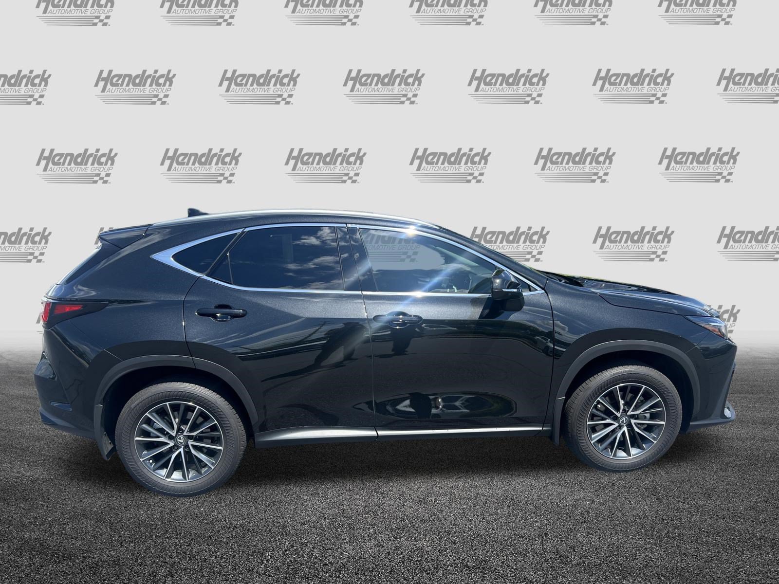 Certified 2025 Lexus NX 350 AWD w/ Accessory Package (2T) image 11