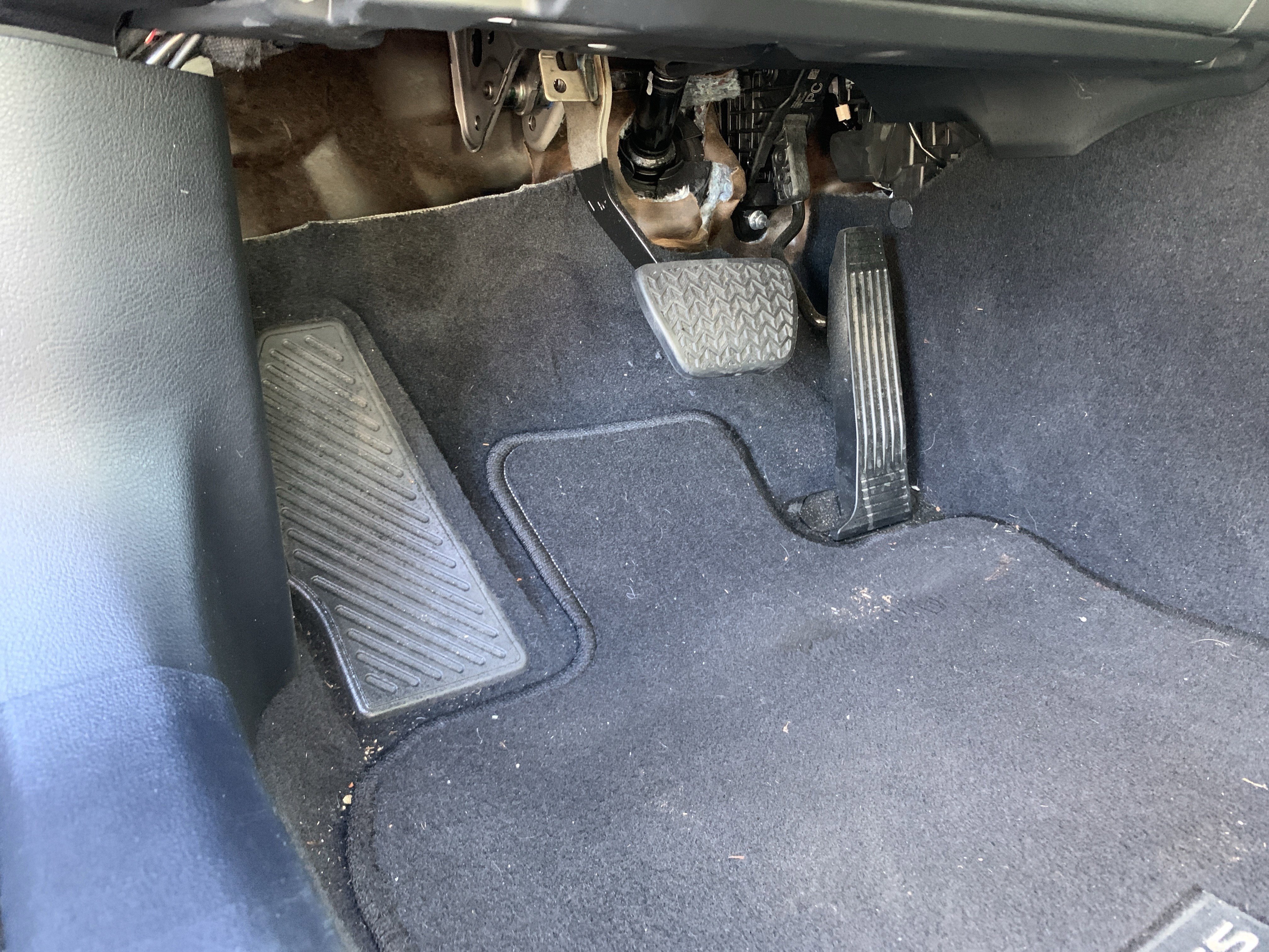 Certified 2024 Lexus ES 350 w/ Premium Package image 17