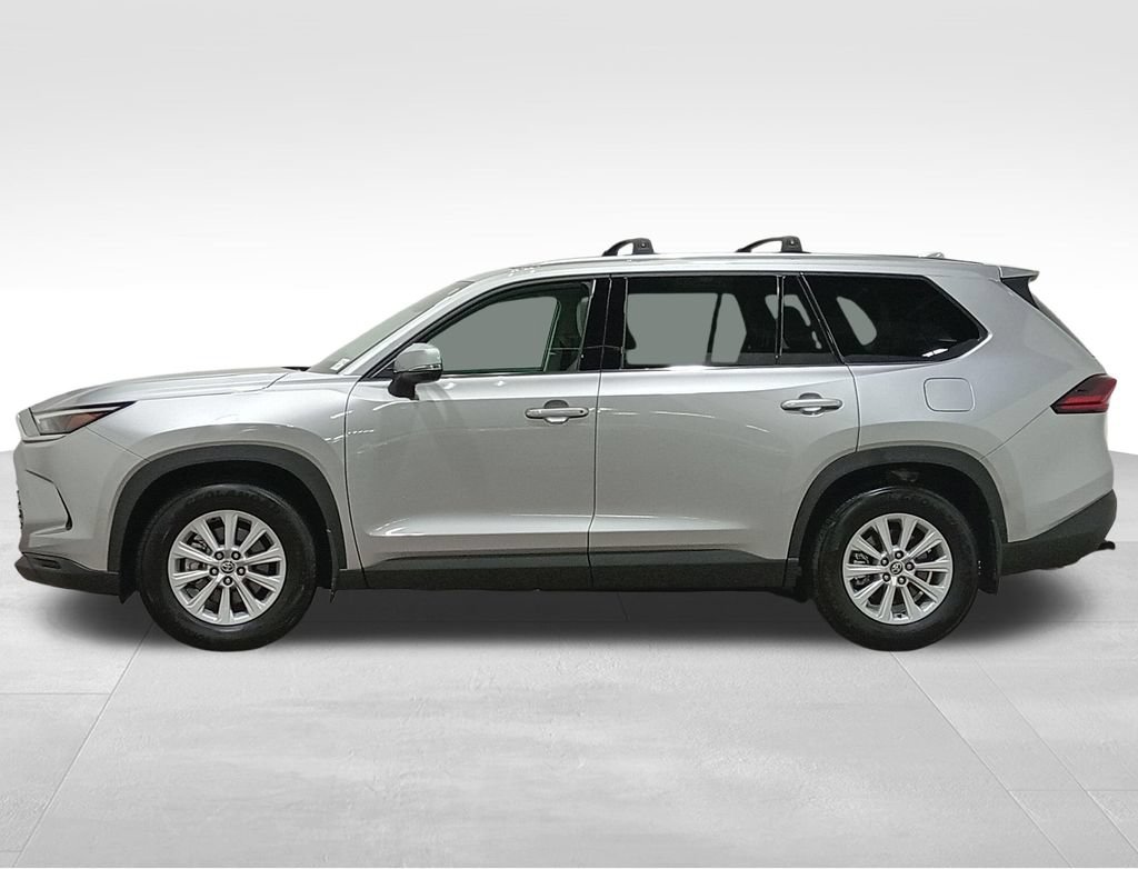 Used 2025 Toyota Grand Highlander AWD image 9