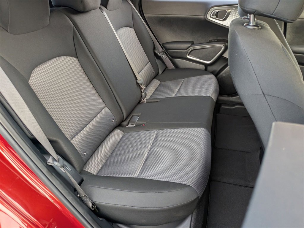 Used 2024 Kia Soul LX w/ Option Group 015 image 27