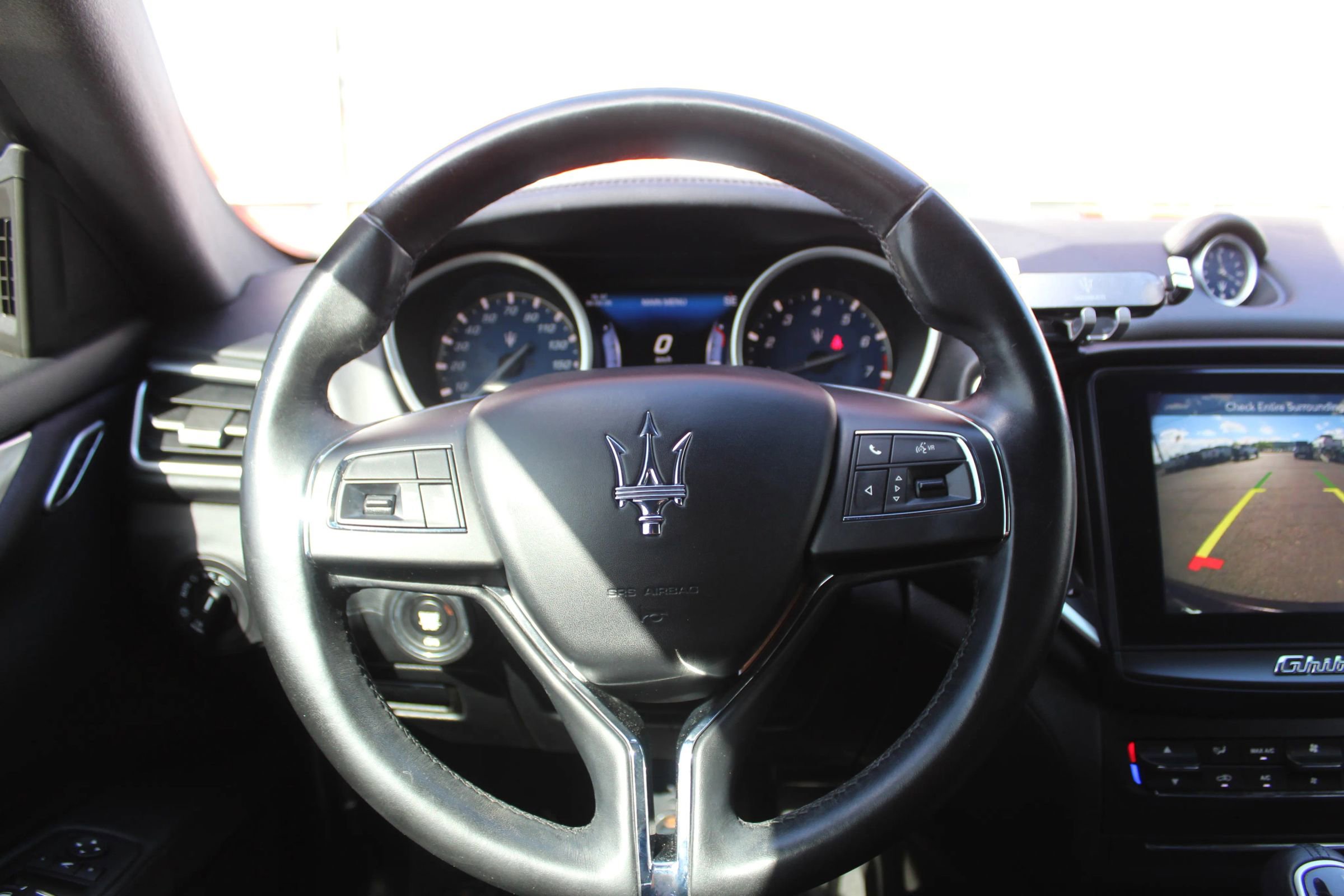 Used 2017 Maserati Ghibli RWD image 33