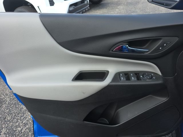 Used 2024 Chevrolet Equinox LS w/ LS Convenience Package image 13