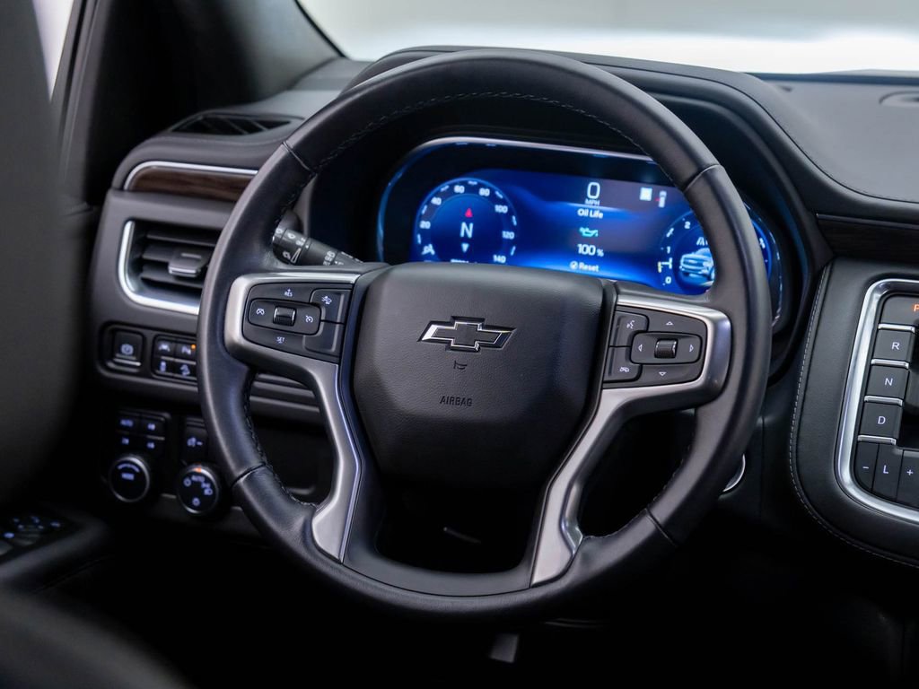 Used 2022 Chevrolet Tahoe Z71 image 11