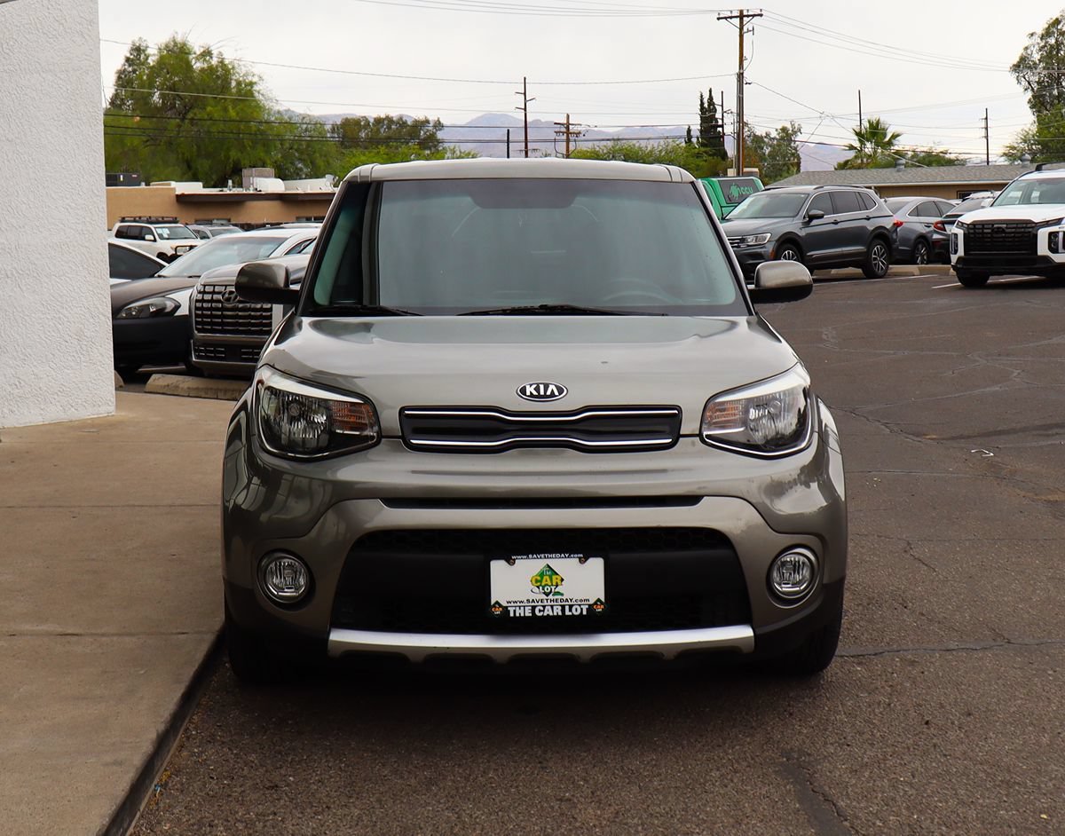 Used 2018 Kia Soul + FWD image 14