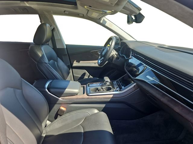Used 2019 Audi Q8 Prestige image 15