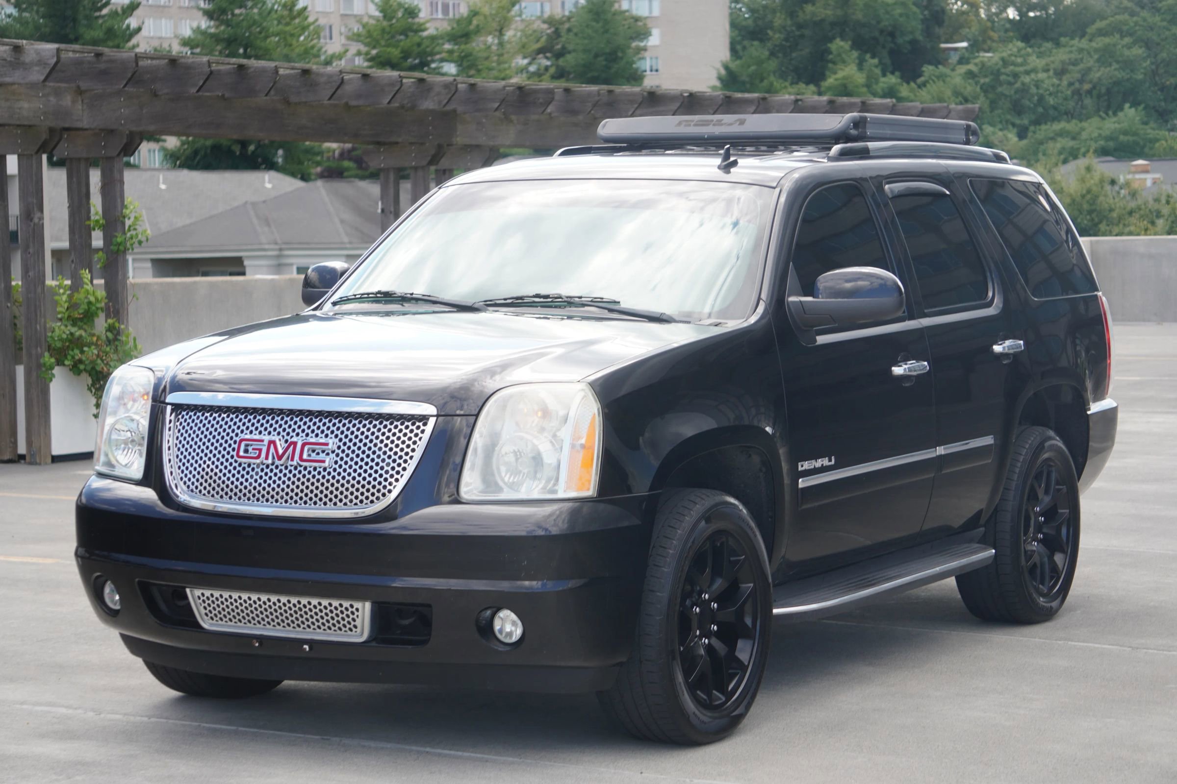 Used 2012 GMC Yukon Denali image 33