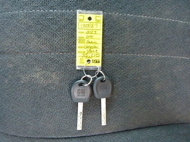 Used 2023 GMC Savana 2500 4.3L V6 GAS*2500*135 WB*FACTO w/ Driver Convenience Package image 40