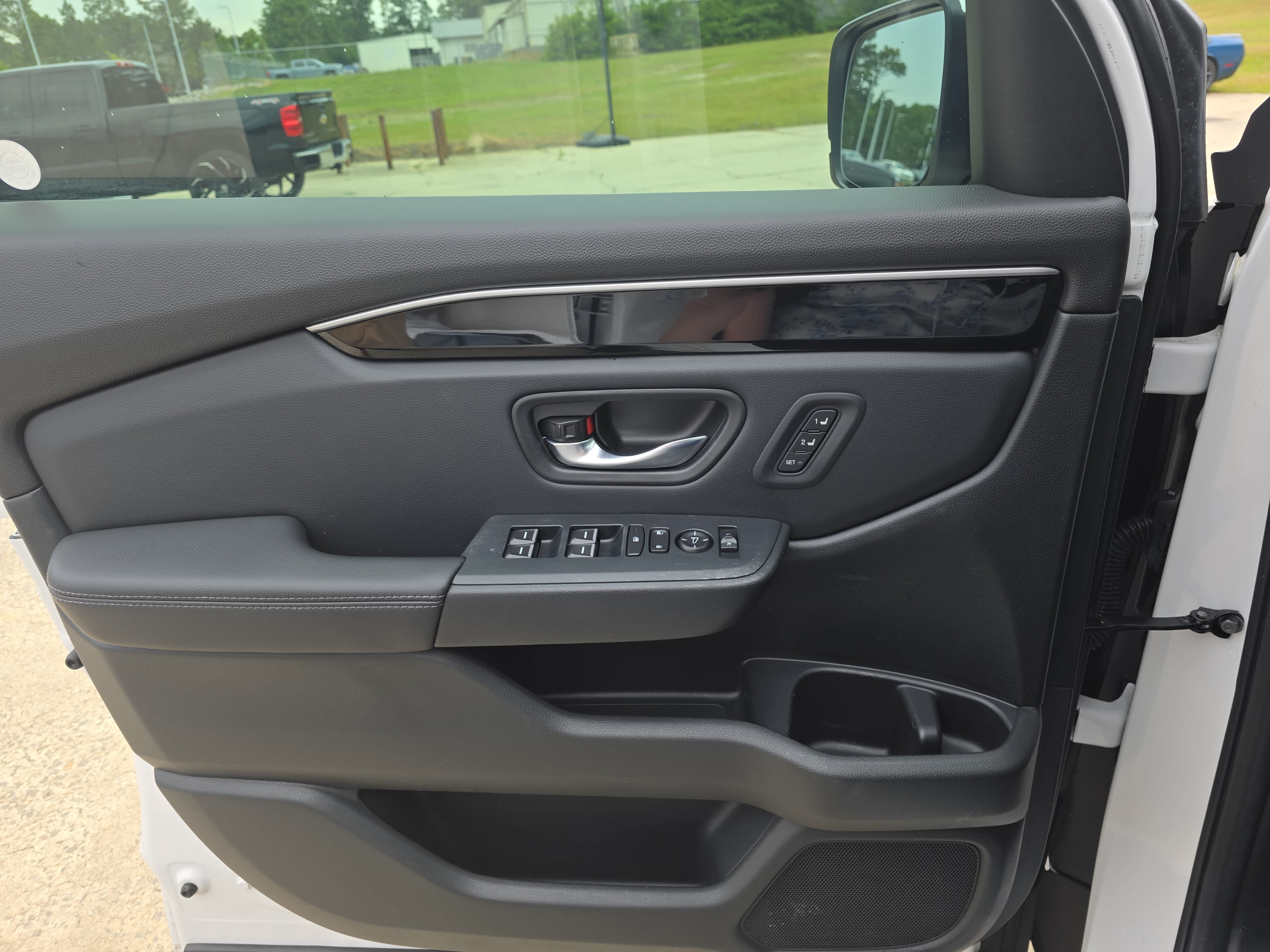 Certified 2024 Honda Pilot EX-L image 25
