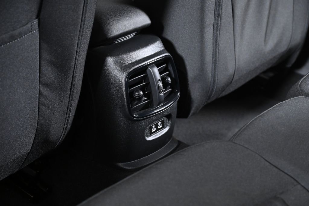 Certified 2022 MINI Cooper Clubman John Cooper Works image 28