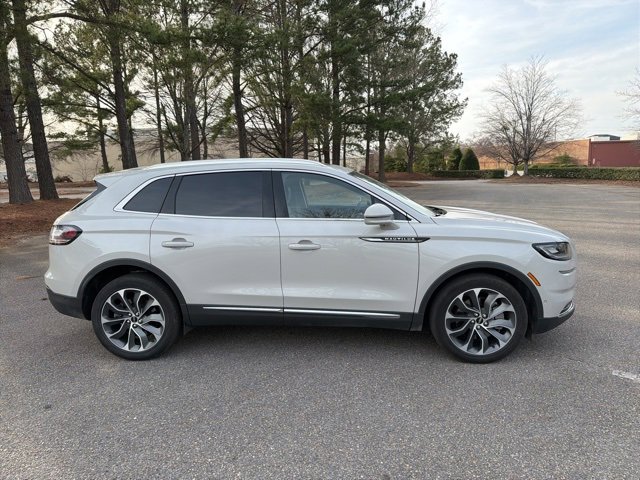 Used 2023 Lincoln Nautilus Reserve w/ Equipment Group 201A image 5