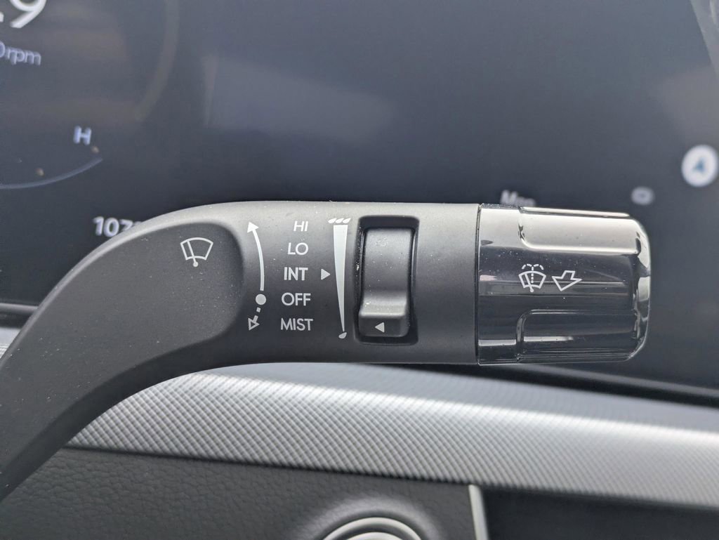 Certified 2024 Hyundai Sonata SEL w/ Convenience Package FWD image 33
