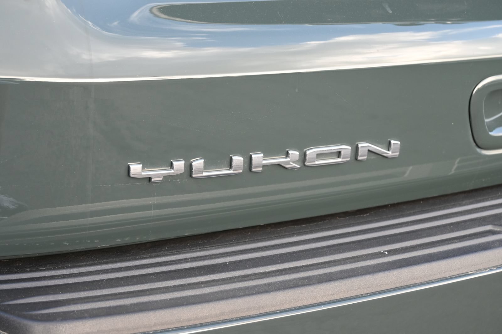 Certified 2026 GMC Yukon AT4 Ultimate AWD/4WD image 23