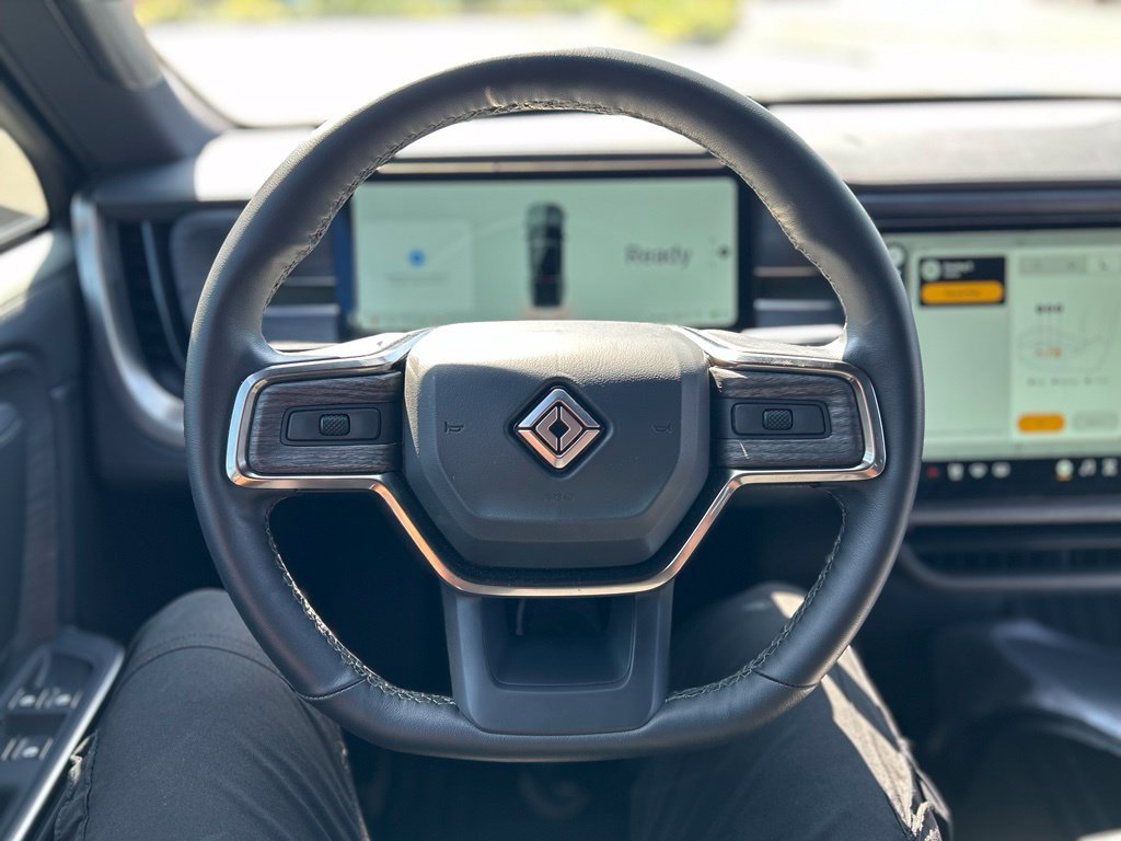 Used 2025 Rivian R1T Adventure Dual AWD/4WD image 6