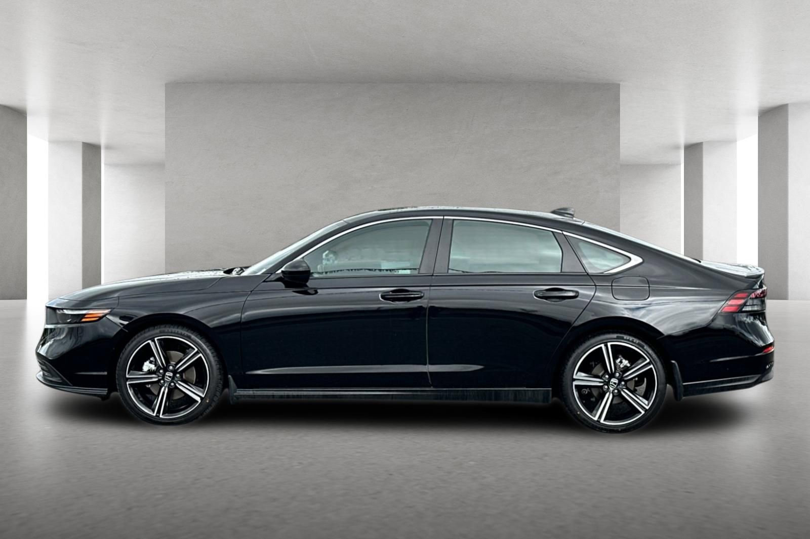 Certified 2024 Honda Accord Sport image 7