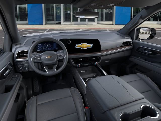 New 2025 Chevrolet Suburban Premier image 15