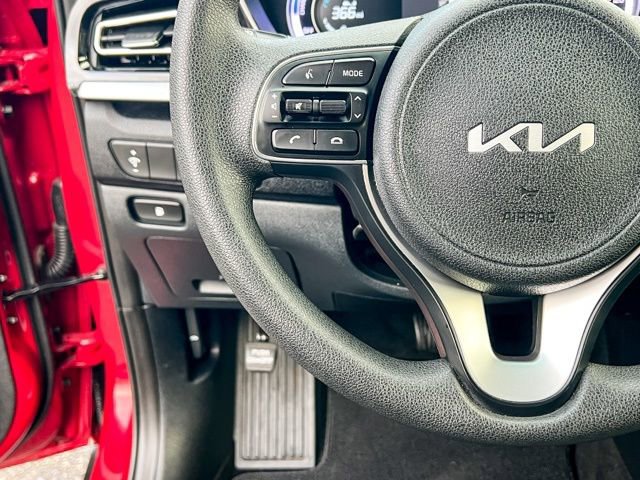 Used 2022 Kia Niro LX image 24