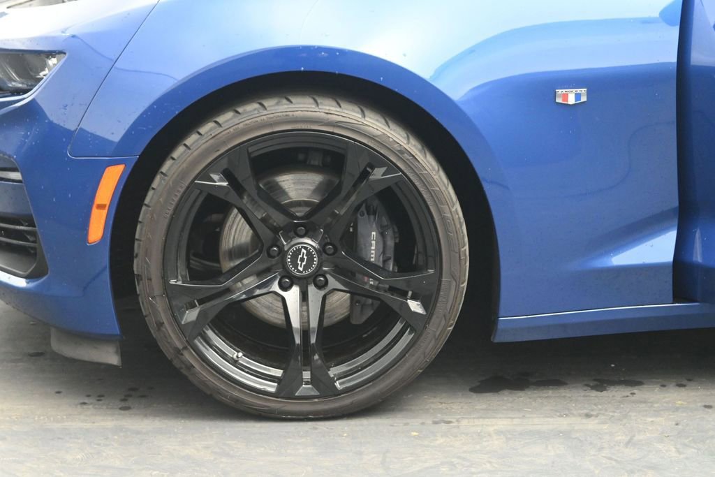 Used 2023 Chevrolet Camaro SS RWD image 32