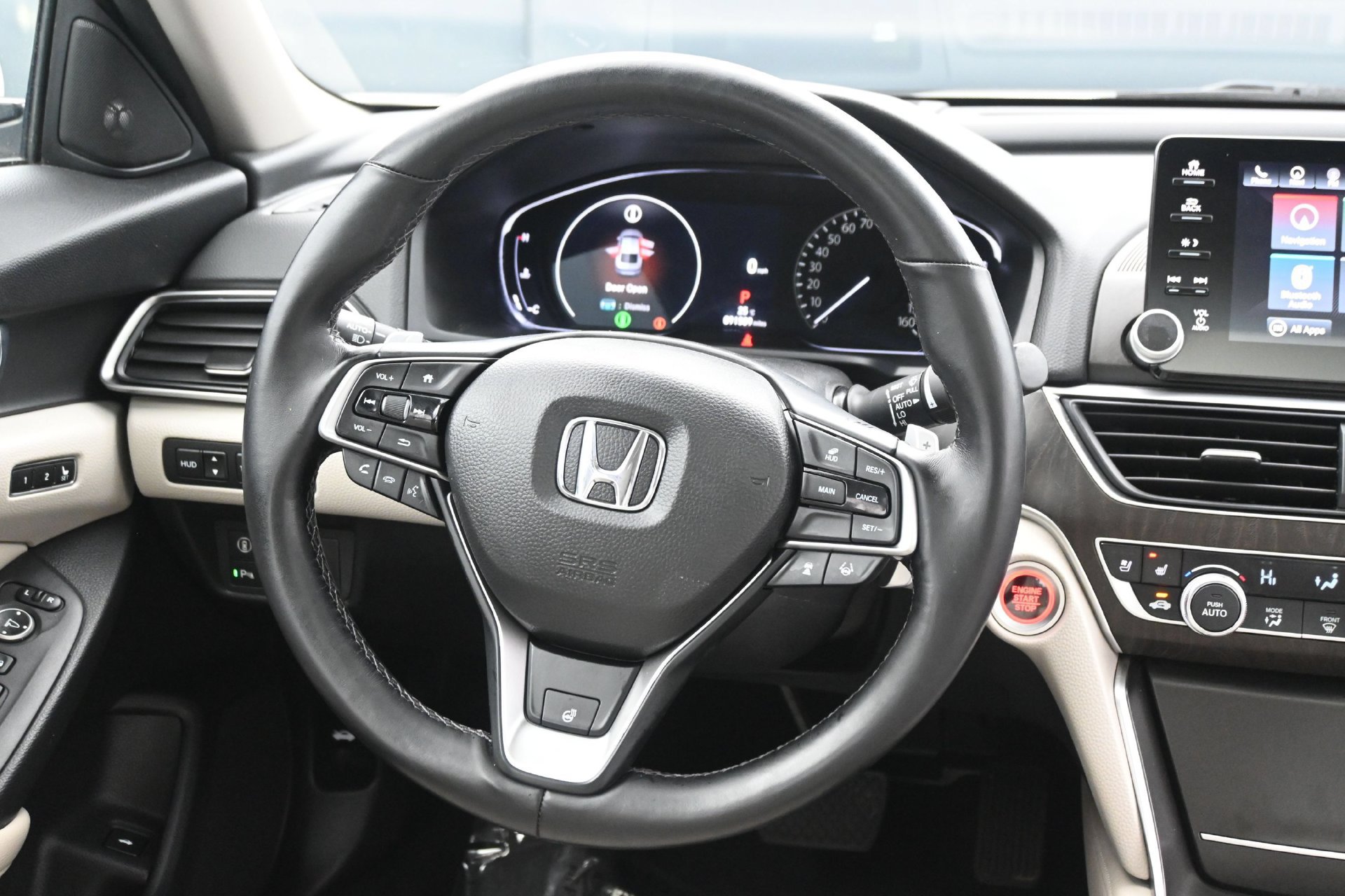 Used 2019 Honda Accord Touring image 17