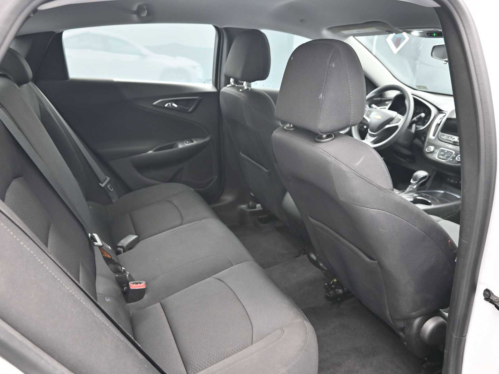 Used 2022 Chevrolet Malibu LS w/ Driver Confidence Package II image 18