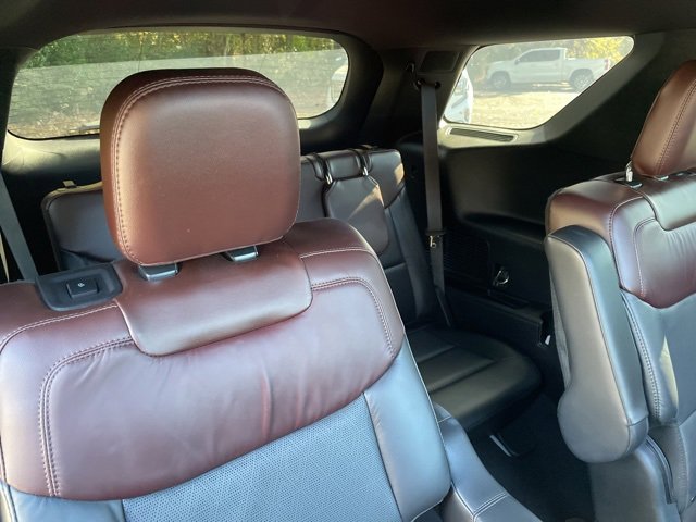 Used 2022 Ford Explorer Platinum w/ Equipment Group 601A image 28