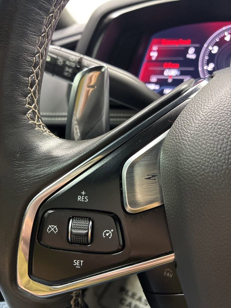 Used 2020 Chevrolet Corvette Stingray Coupe w/ 1LT image 13