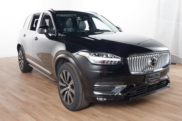 Certified 2023 Volvo XC90 B6 Plus AWD/4WD image 3