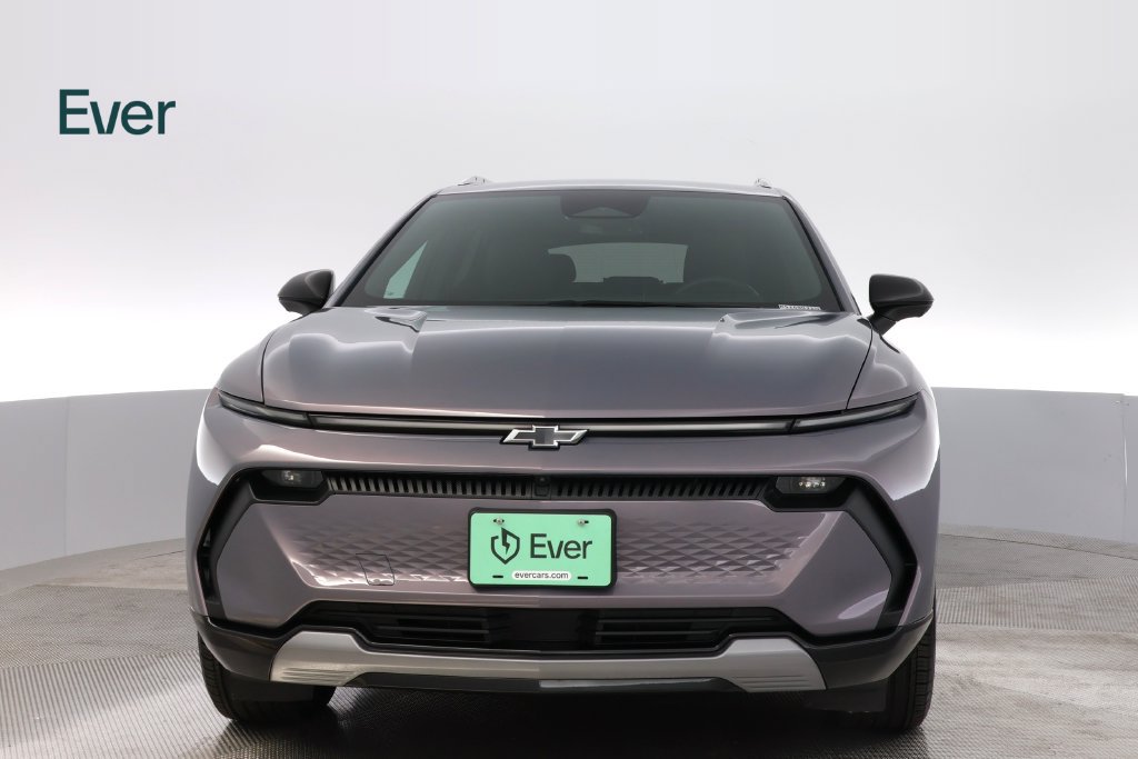 Used 2024 Chevrolet Equinox EV LT w/ LPO, Blackout Package FWD image 12