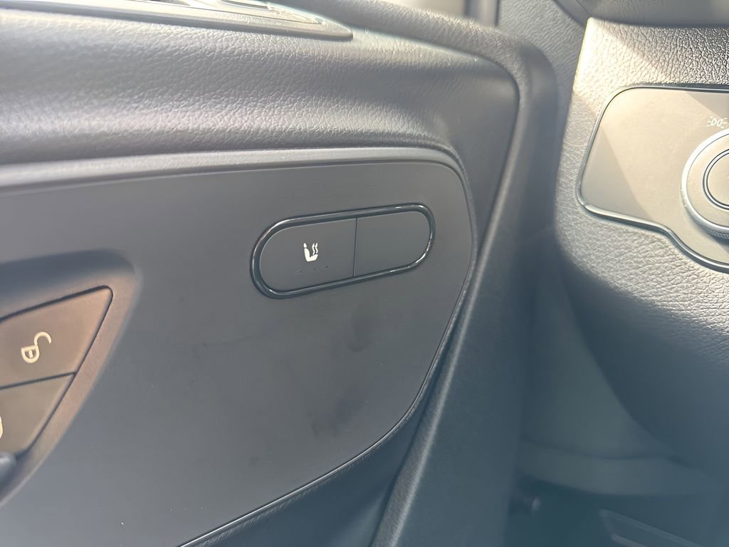 Used 2025 Mercedes-Benz Sprinter 2500 image 17