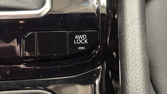 New 2026 Jeep Compass Latitude AWD/4WD image 29