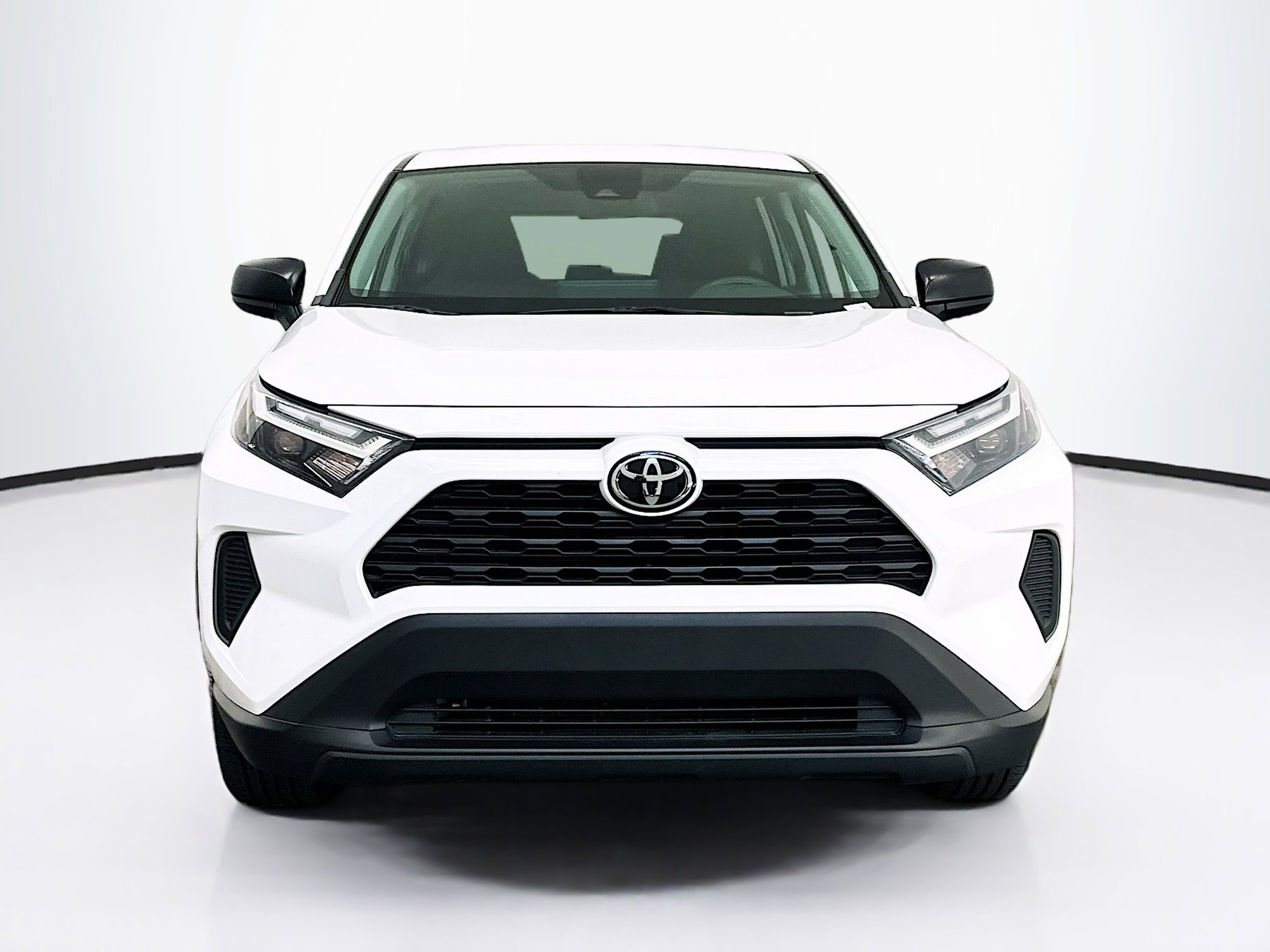 Used 2024 Toyota RAV4 LE image 2