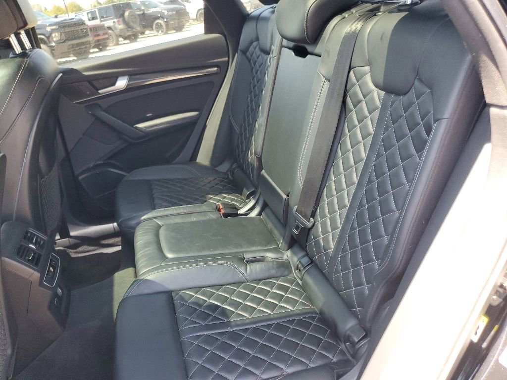 Used 2020 Audi SQ5 Premium Plus w/ Premium Plus Package AWD/4WD image 29