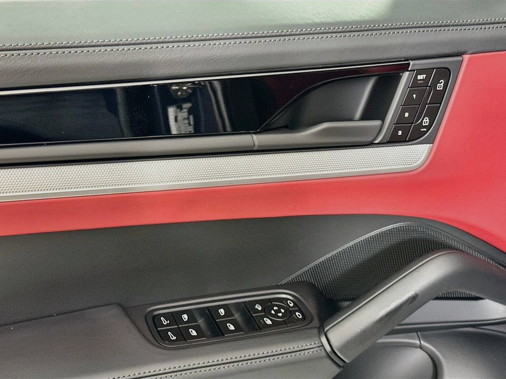 New 2026 Porsche Cayenne AWD/4WD image 20