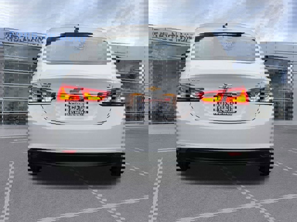 Used 2016 Chevrolet Malibu LS image 5