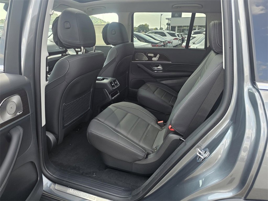 New 2026 Mercedes-Benz GLS 450 4MATIC image 25