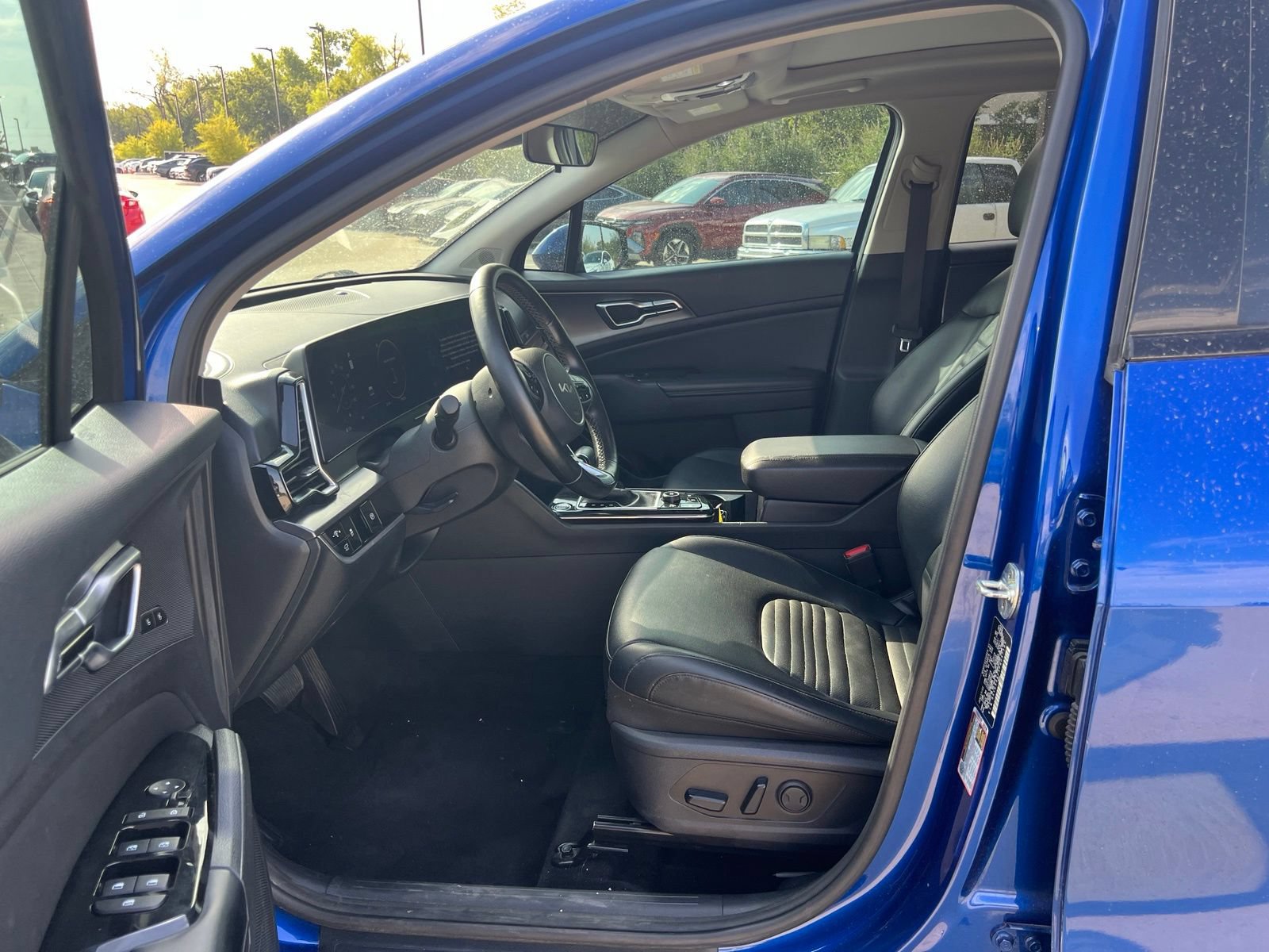 Used 2023 Kia Sportage SX FWD image 23
