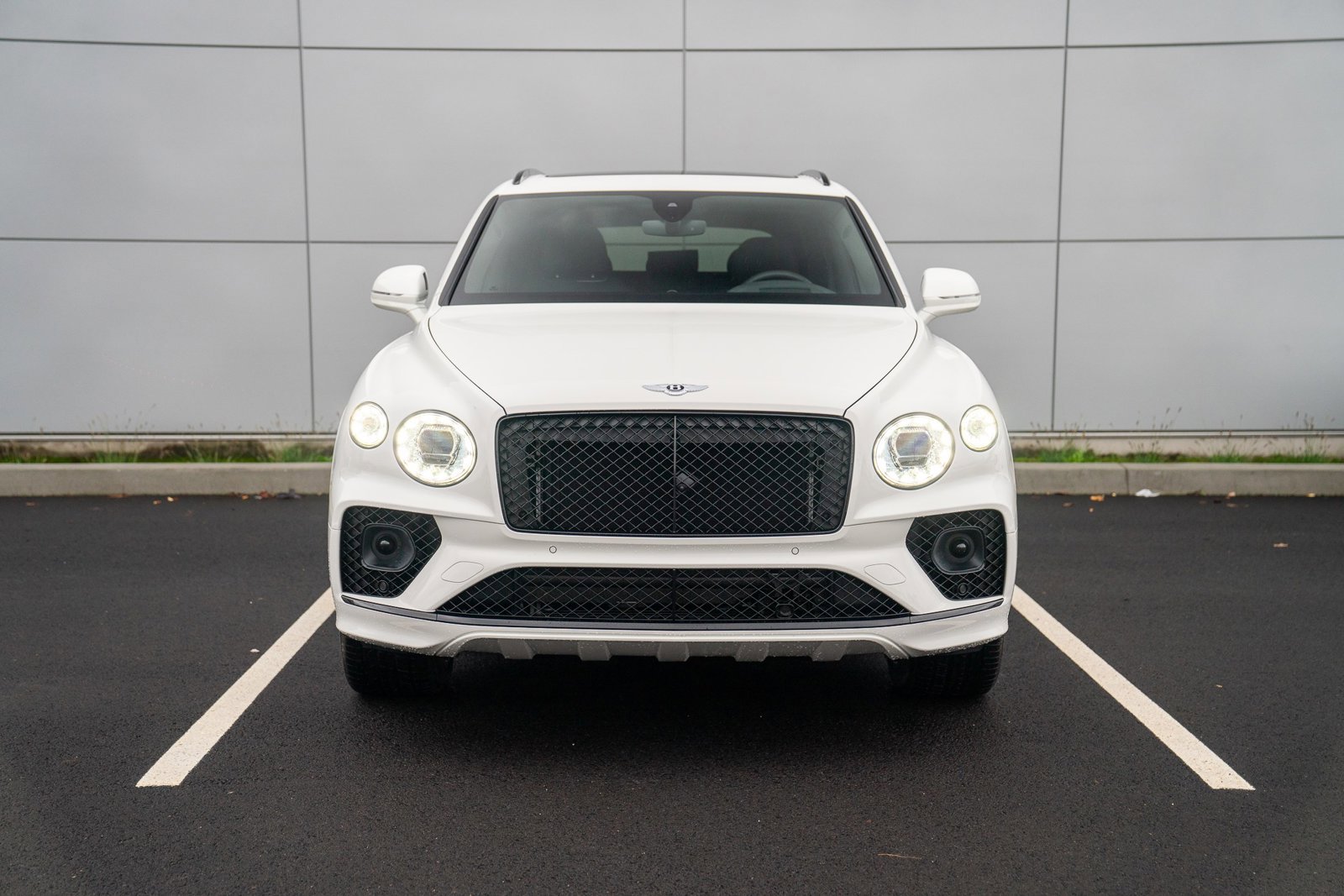 Used 2022 Bentley Bentayga image 6