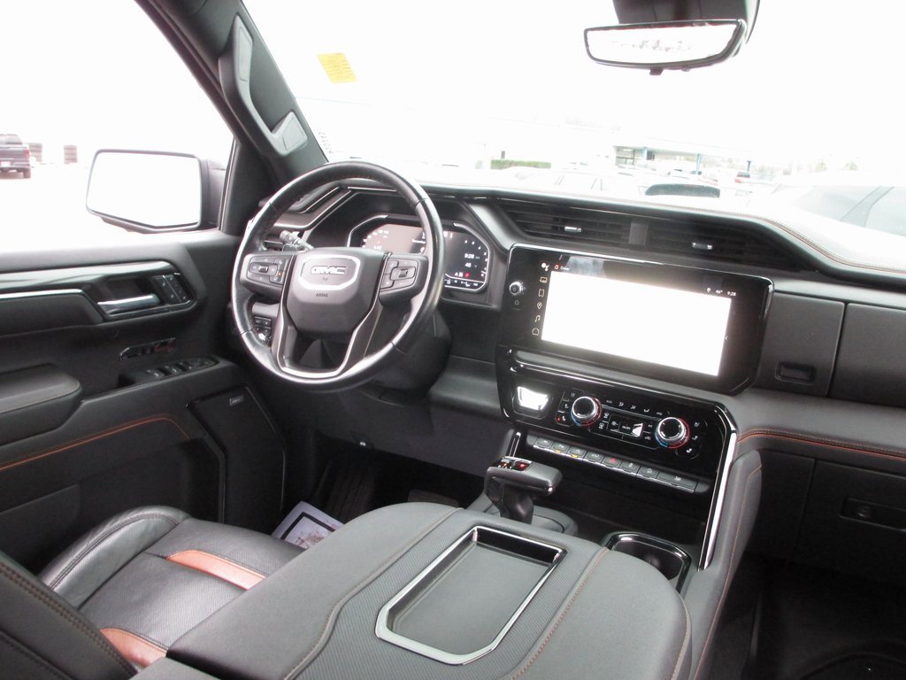 Certified 2022 GMC Sierra 1500 AT4 w/ AT4 Premium Package image 25