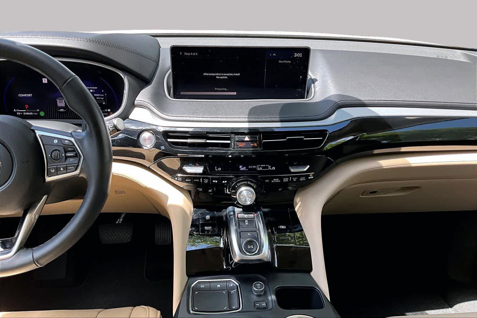Used 2024 Acura MDX SH-AWD w/ Technology Package image 7