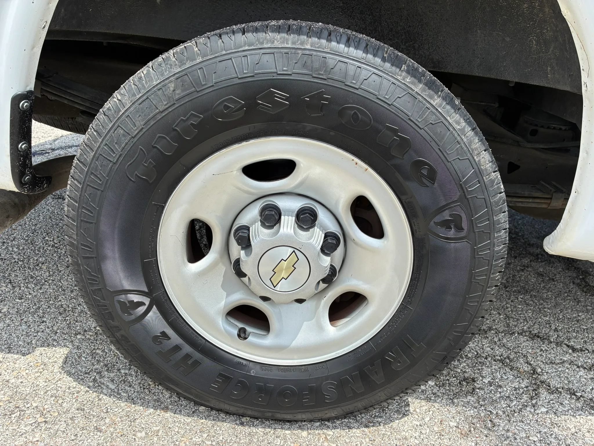 Used 2022 Chevrolet Express 2500 w/ Driver Convenience Package RWD image 11
