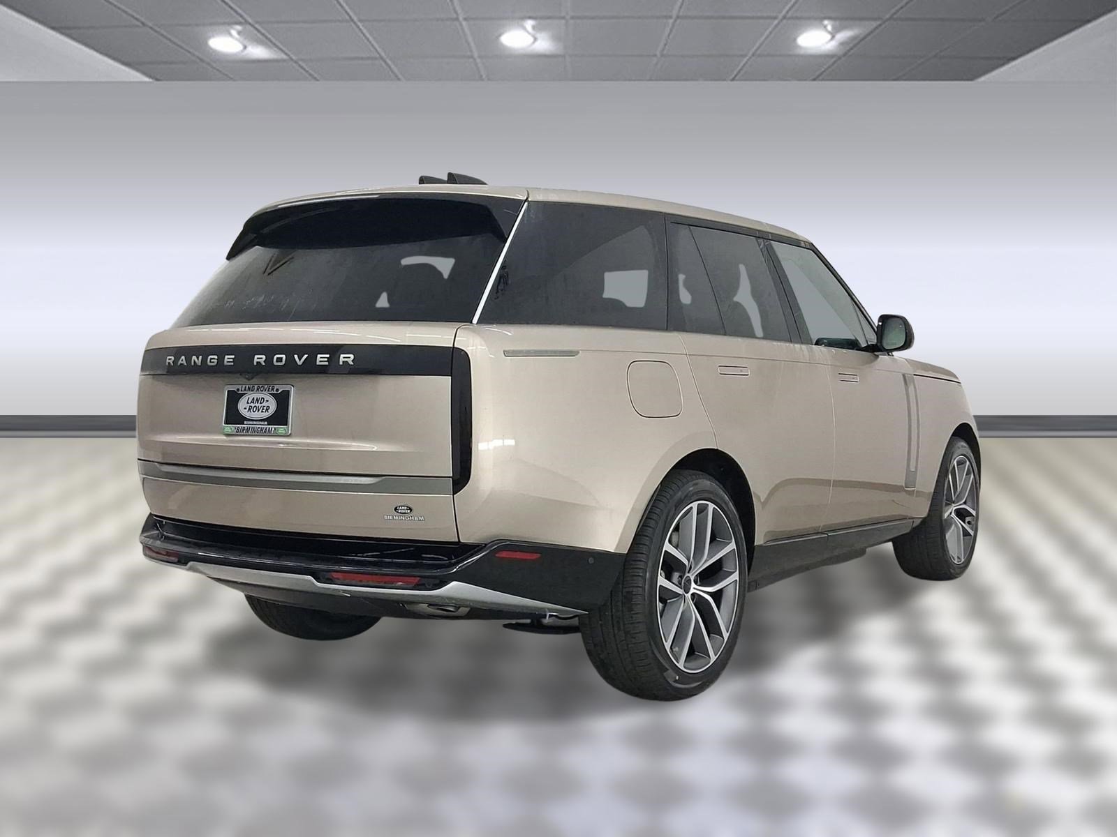 New 2026 Land Rover Range Rover SE image 9