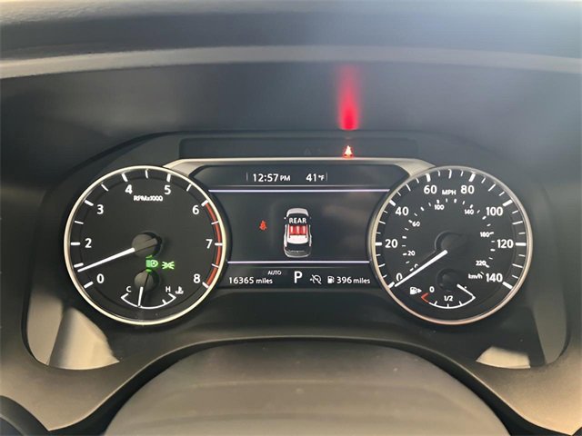 Used 2025 Nissan Rogue SV image 19