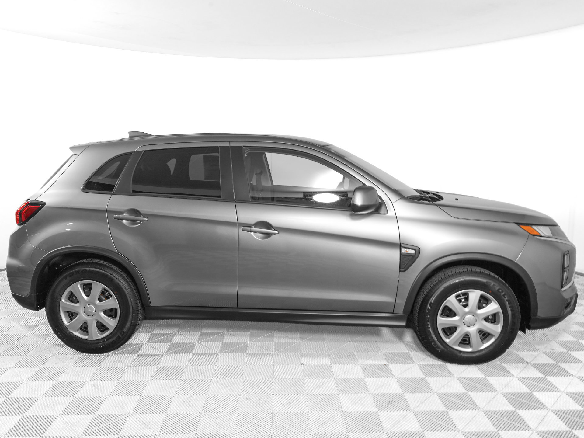 New 2027 Mitsubishi Outlander Sport FWD image 5