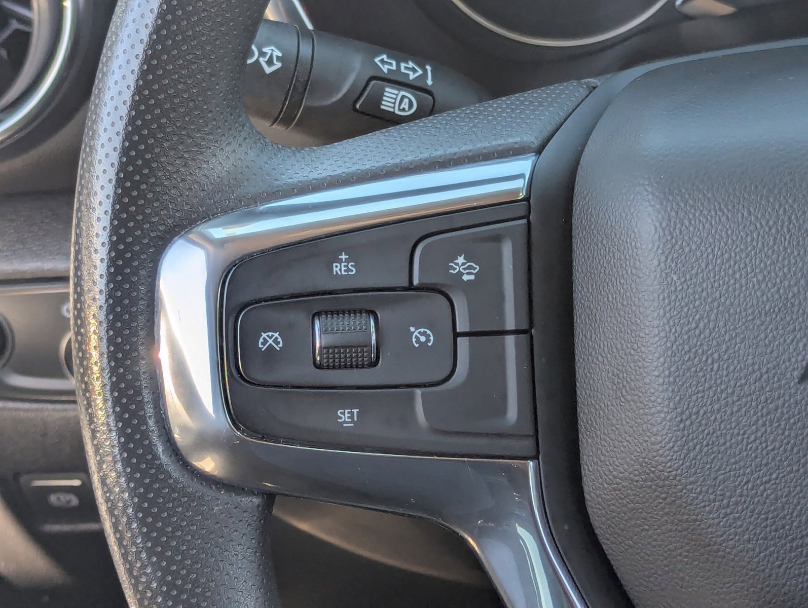 Used 2023 Chevrolet Blazer LT image 24