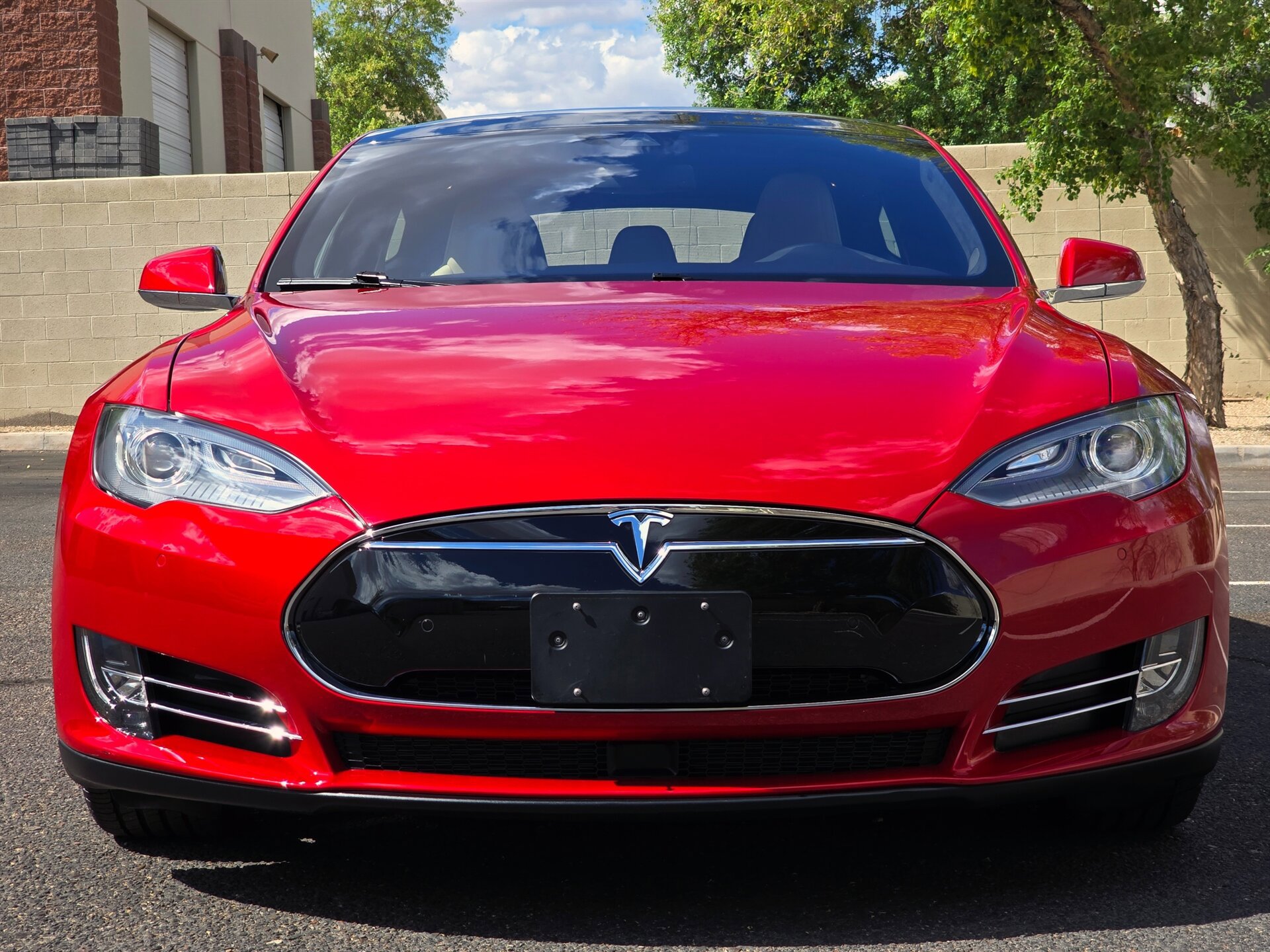 Used 2016 Tesla Model S P90D AWD/4WD image 4