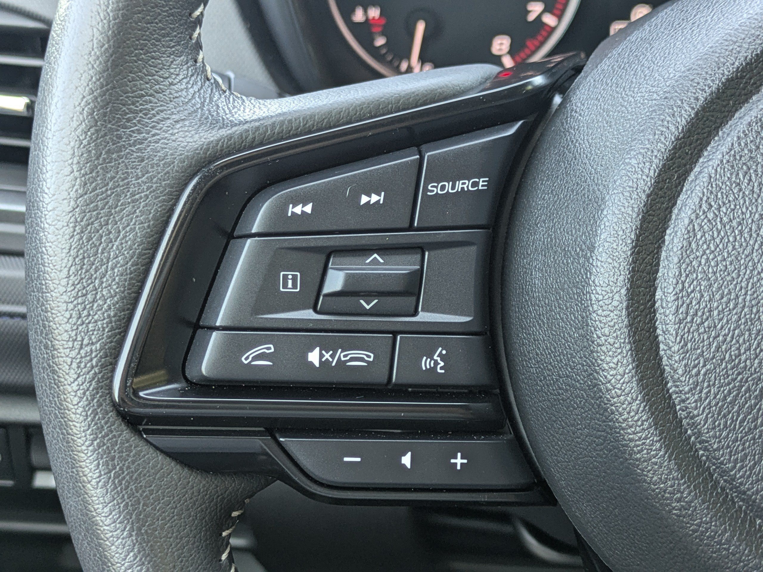 Used 2026 Subaru Forester Premium AWD/4WD image 24