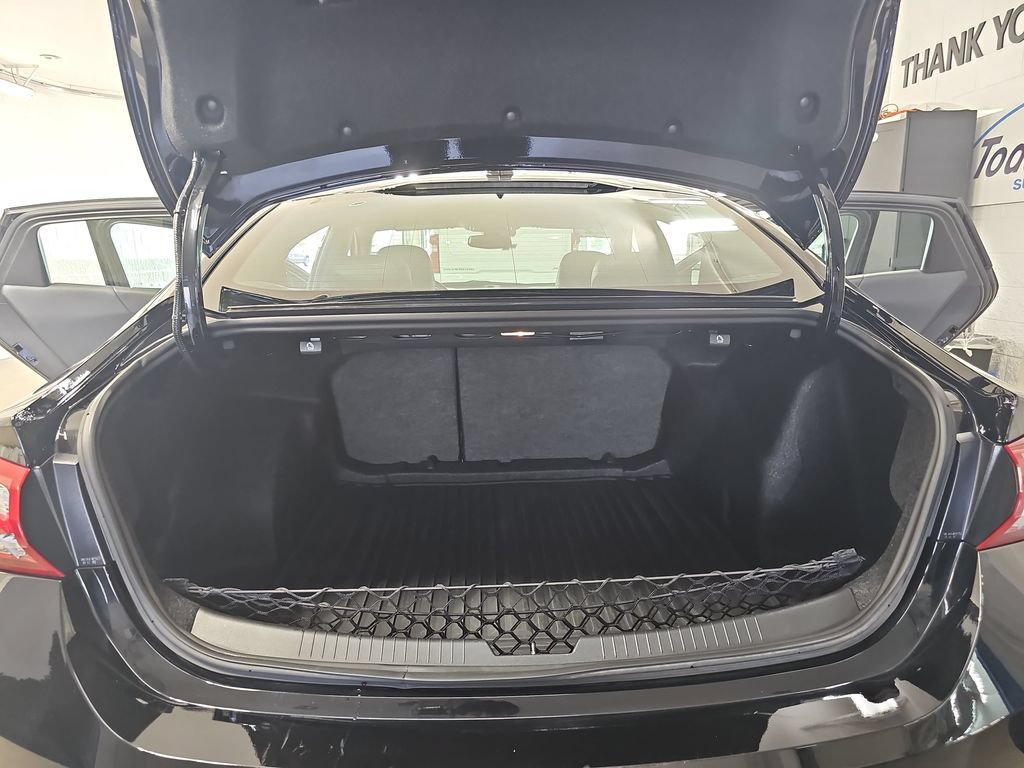 Certified 2022 Chevrolet Malibu LT FWD image 15
